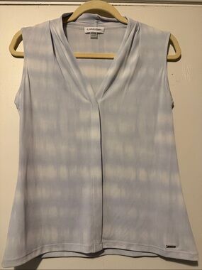 Calvin Klein Women's Pale Blue V-Neck Sleeveless Camisole